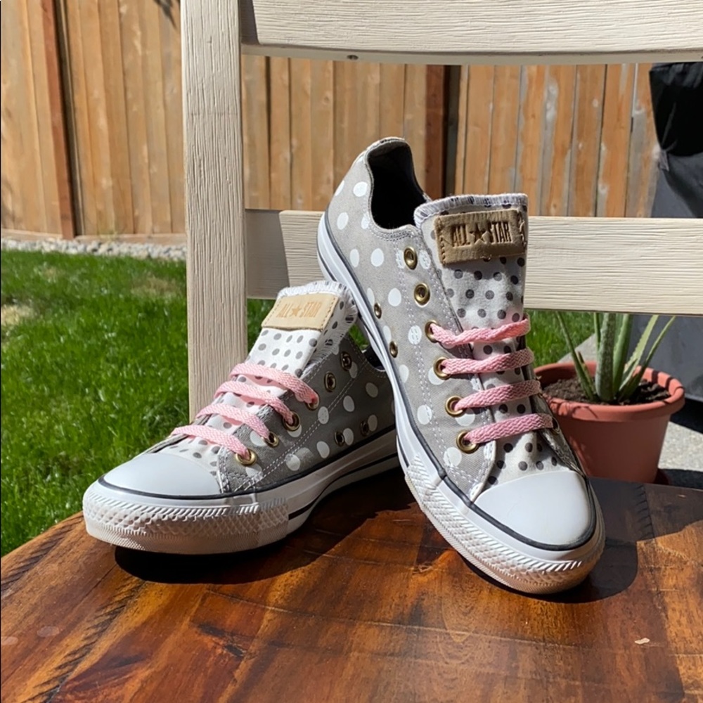 Grey polka dot Converse shoes